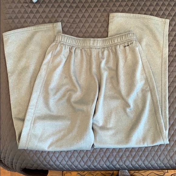 Nike Therma Fit sweats - Picture 2 of 2